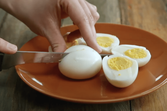 Haşlanmış Yumurta Kaç Kalori?